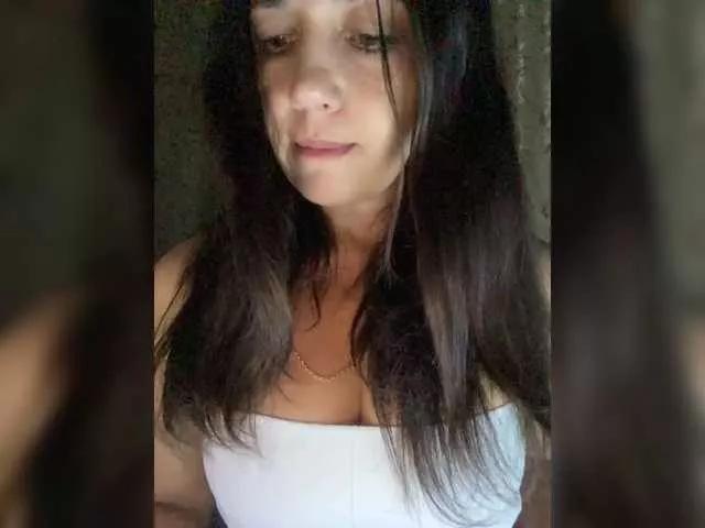 Addddiss from BongaCams