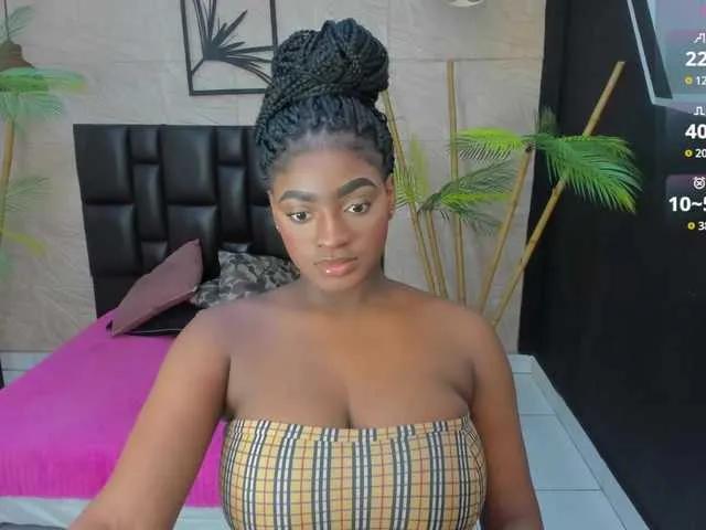 Alanabonny from BongaCams