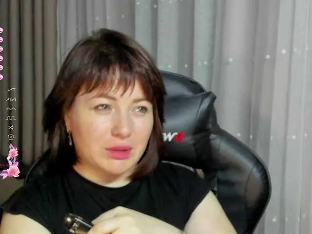 Amanda-Di from BongaCams