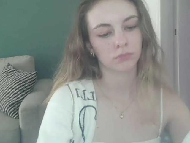 AriaModel from BongaCams