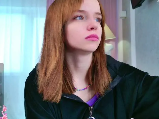 B4by-lol1 from BongaCams