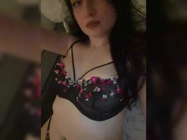 BabyMilia717 from BongaCams