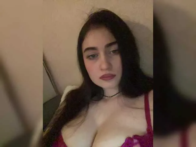 BabyMilia717 from BongaCams