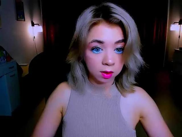 BabyNicole from BongaCams
