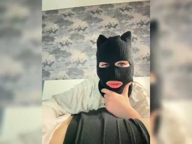 Billions999 from BongaCams