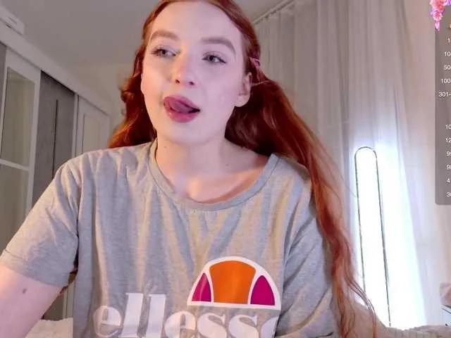 cinnabongirl from BongaCams