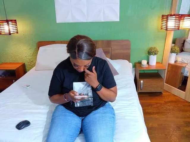 DANAABROWN from BongaCams