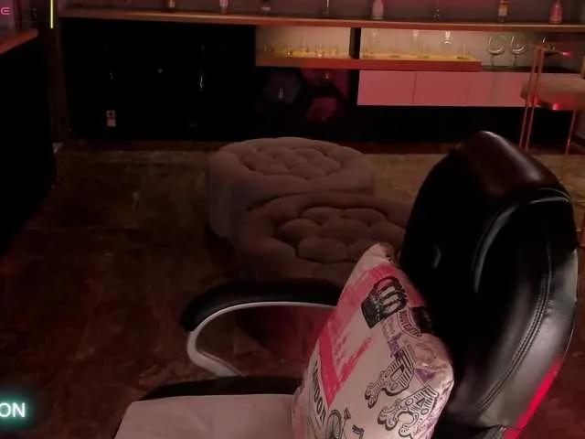 DannieSmith1 from BongaCams