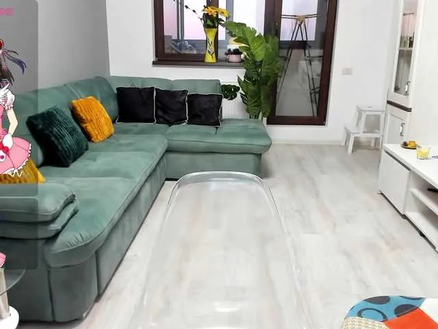 EveeEvian from BongaCams