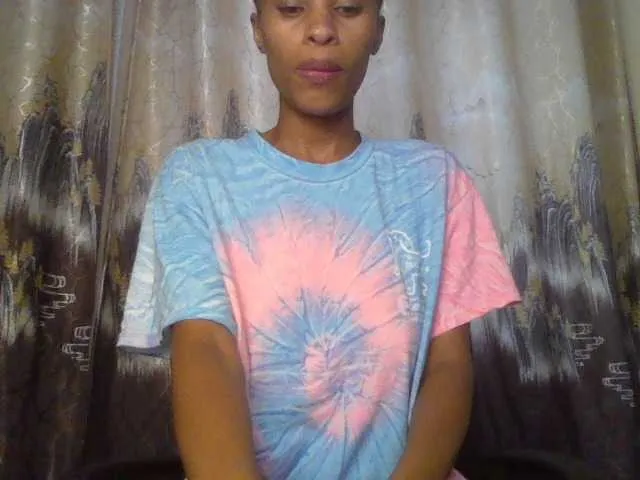 HappyLoverxo from BongaCams