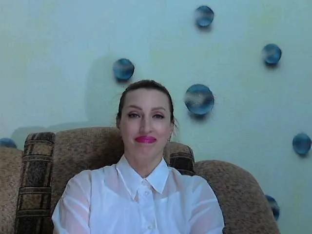 Irinchi from BongaCams