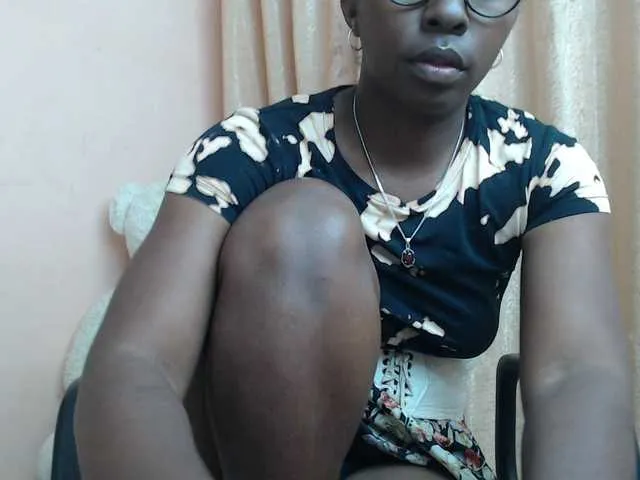 Katty-12 from BongaCams