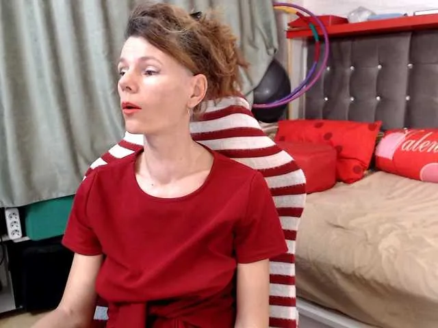 Kellysurfing from BongaCams