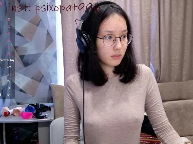 Kisik258 from BongaCams