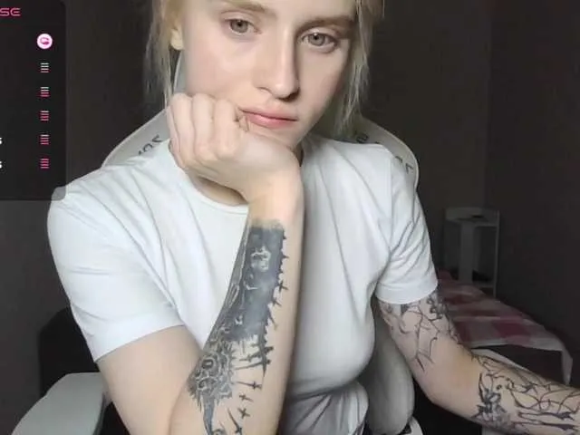 Kissesliza from BongaCams