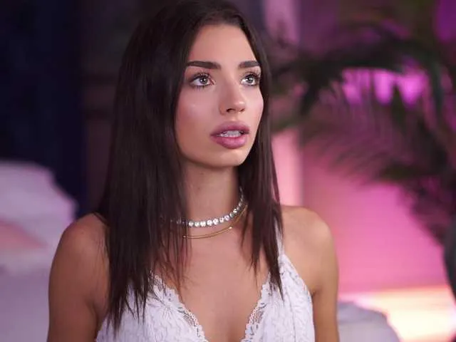 LalaRoze from BongaCams