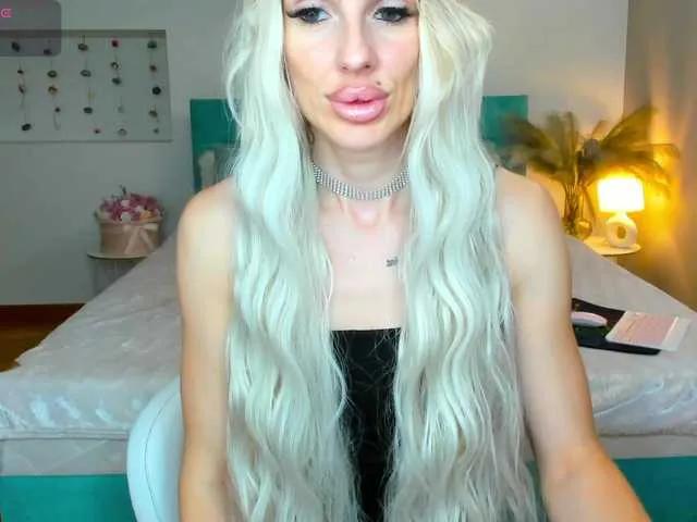 Lana-sweetie from BongaCams