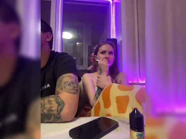 Letti28 from BongaCams