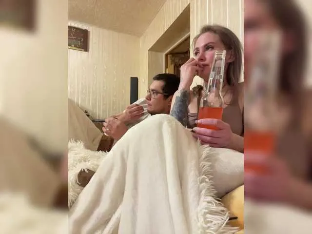 Letti28 from BongaCams