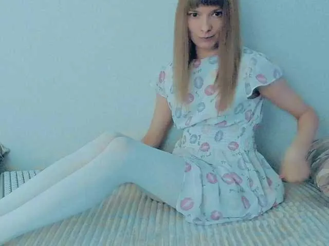 Liliya9 from BongaCams