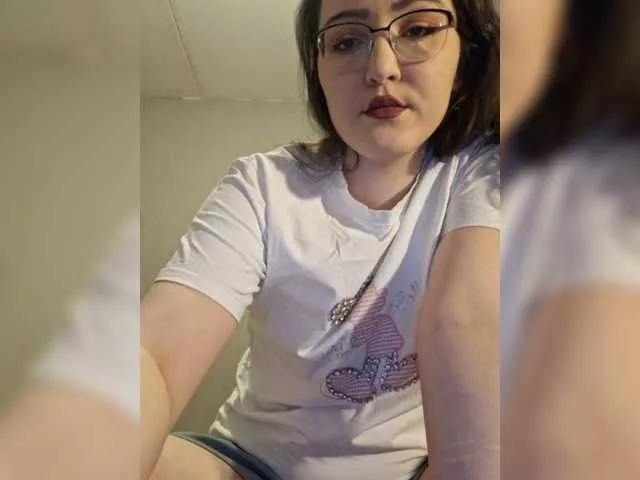 LiliyaS from BongaCams