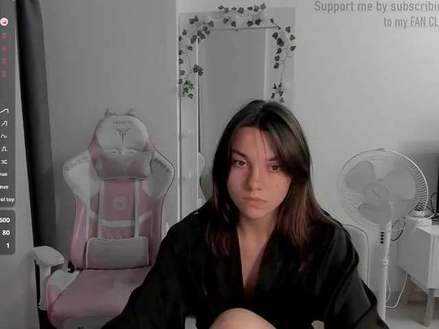Lissazmark2 from BongaCams