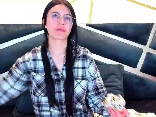 Maddy-jacksonw from BongaCams