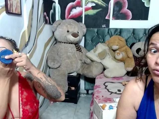 Manazahot99 from BongaCams