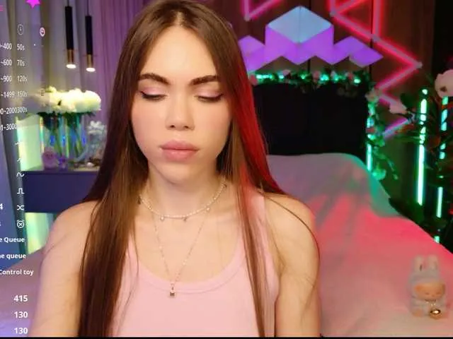 MimiForce from BongaCams