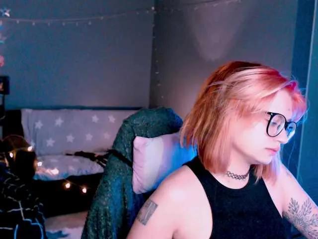 Mymoonstar from BongaCams