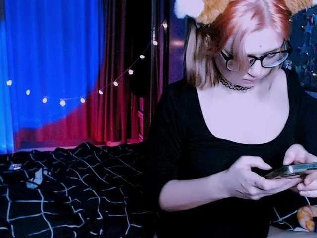 Mymoonstar from BongaCams