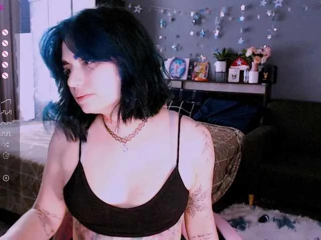 Mymoonstar from BongaCams