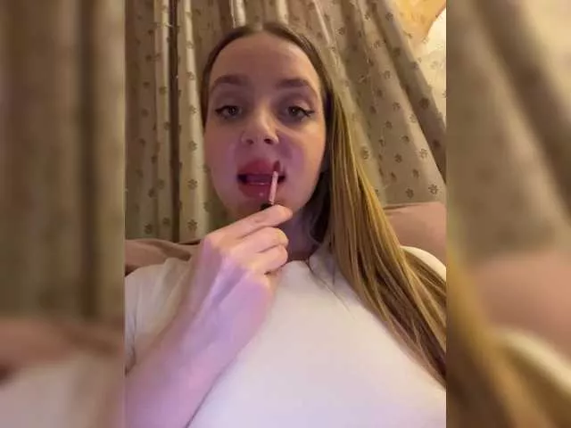 Natalymoodhot from BongaCams