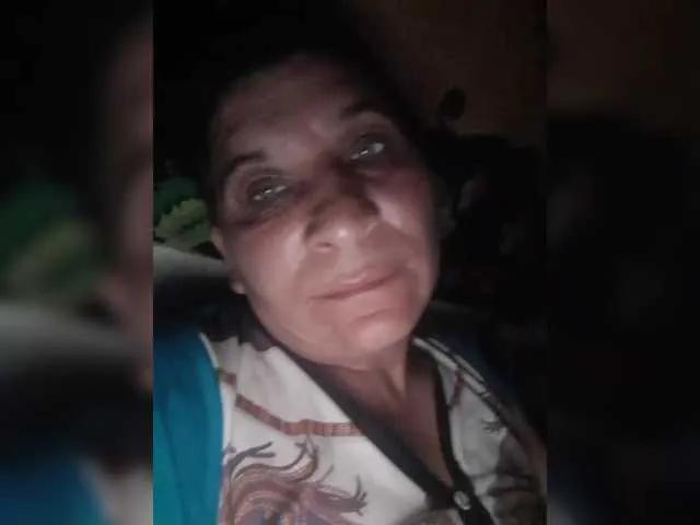 PollyMILF-By from BongaCams
