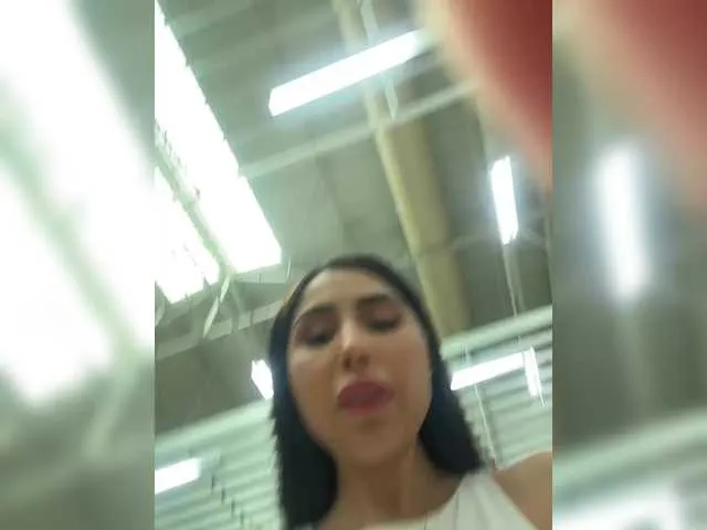 SallyeLeins from BongaCams