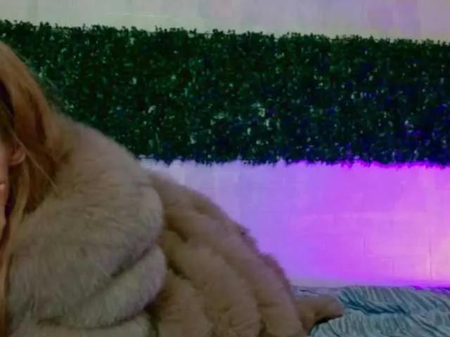Sccarlets from BongaCams