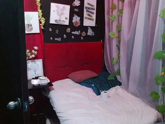 SSEXYYBITCHH from BongaCams