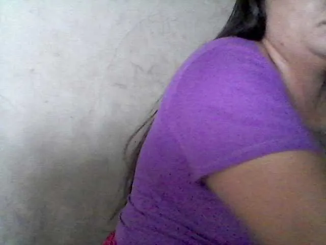 Sweetasian33 from BongaCams