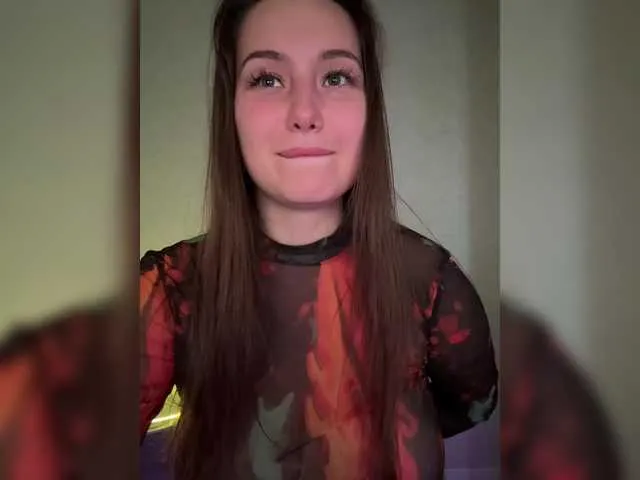 SweetyW- from BongaCams