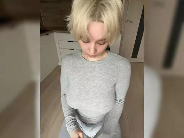 Tamagotchigirl from BongaCams
