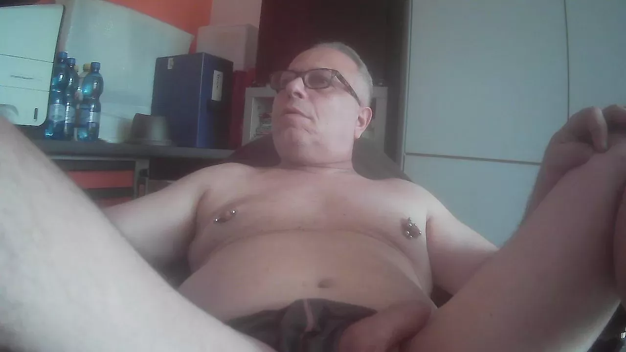 0000Piercing from Cam4