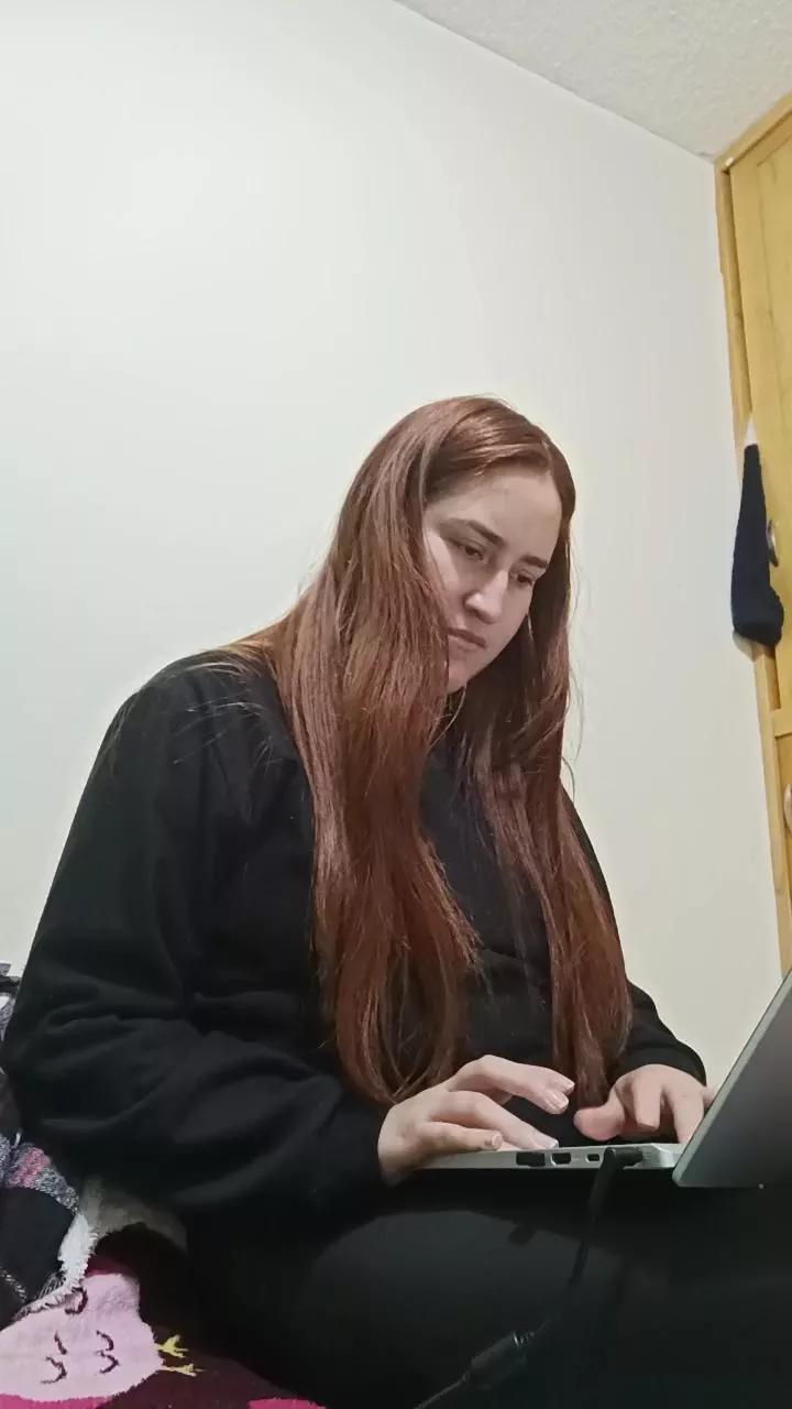 Anais_M from Cam4