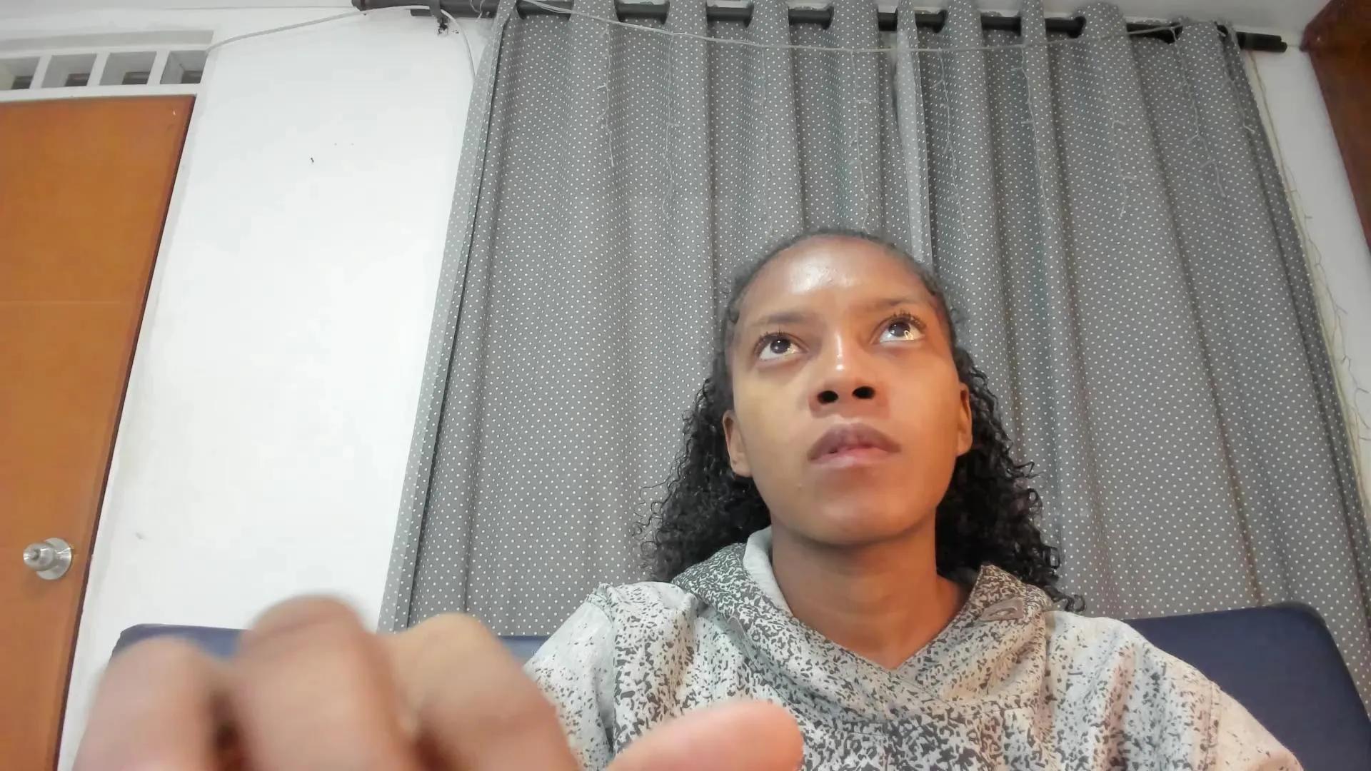 Anamyle from Cam4