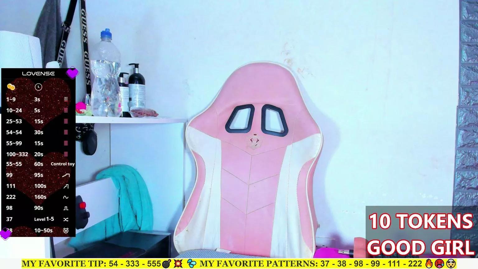 AriannaLewis from Cam4