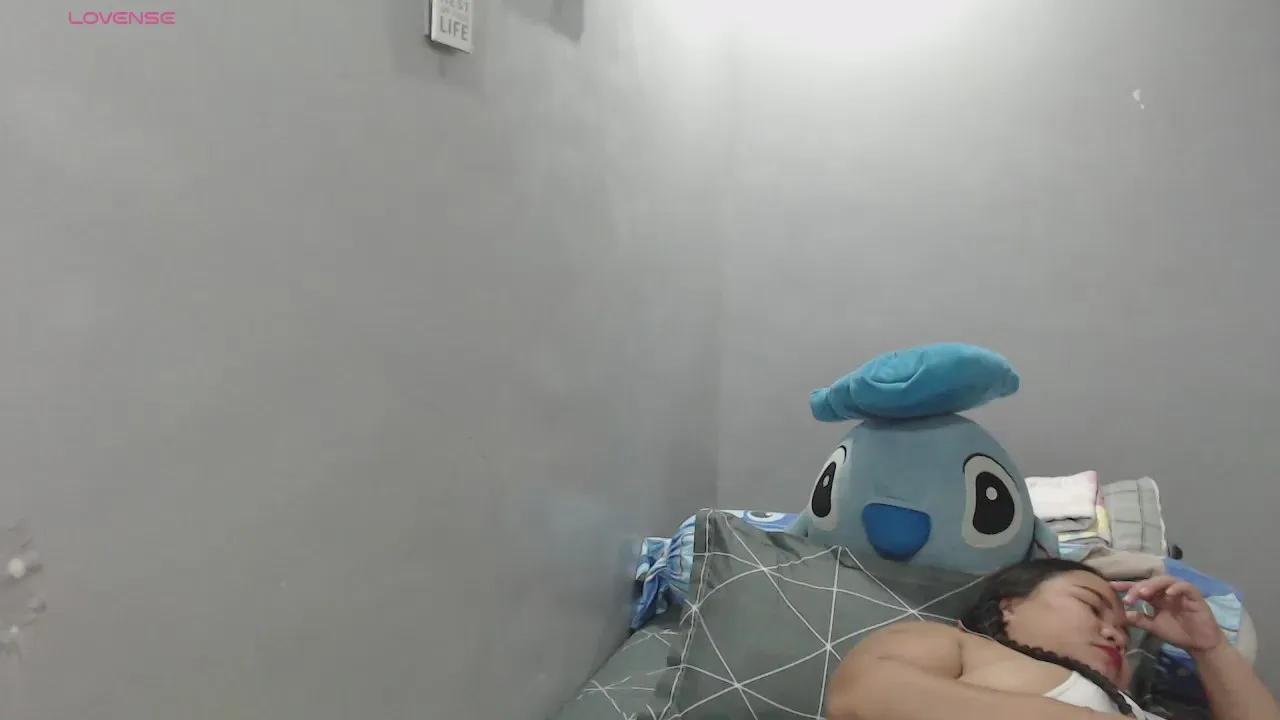 BubbleButtPinay from Cam4
