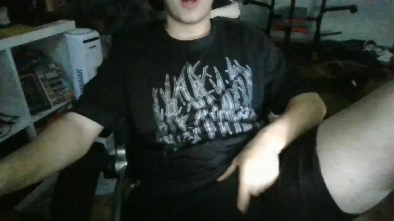 Dadddiessboy04 from Cam4