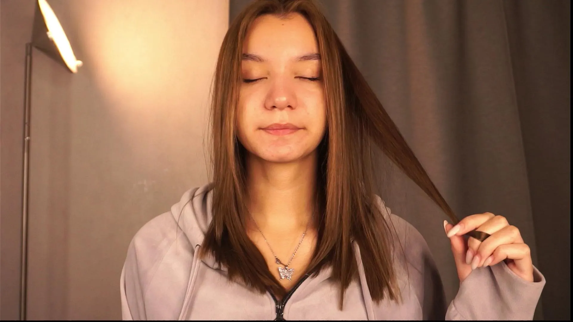 DaraKellon from Cam4