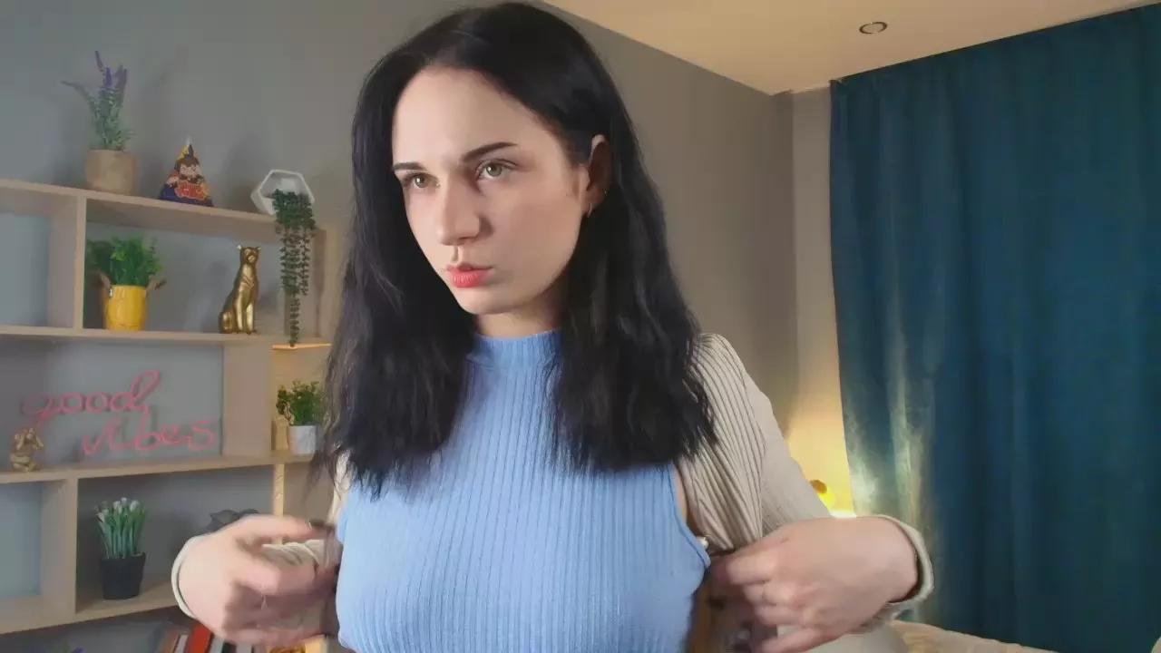 FannyDrewett from Cam4