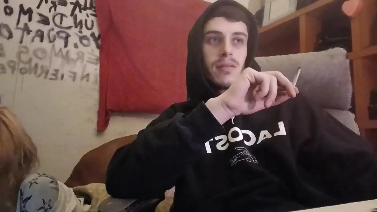 Fedexxxyblond from Cam4