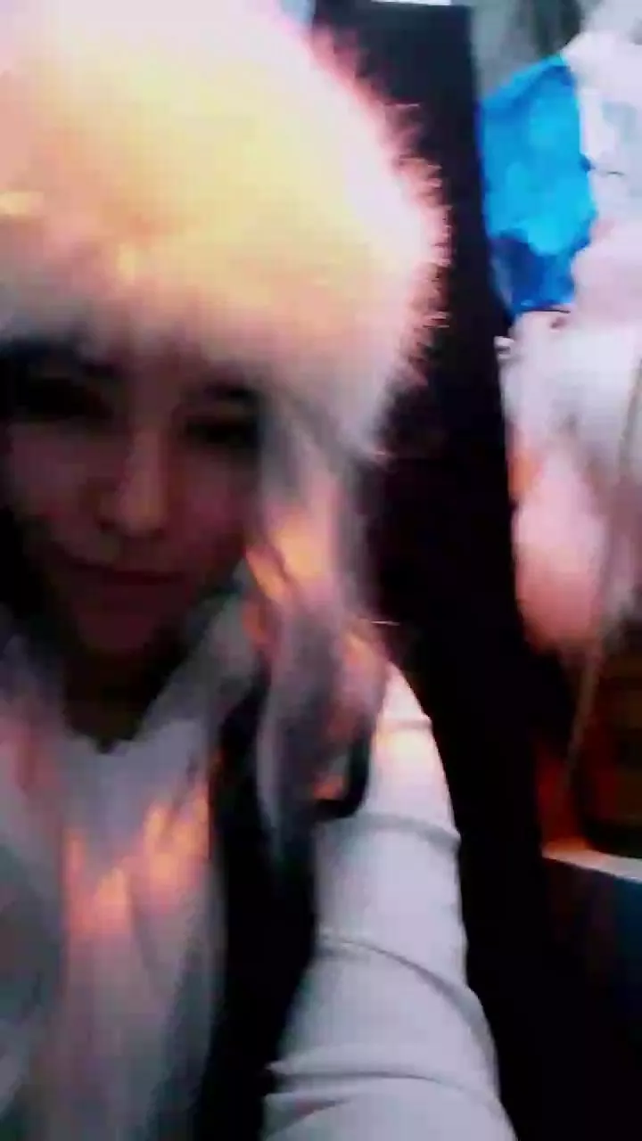 KreepyH0e_ from Cam4